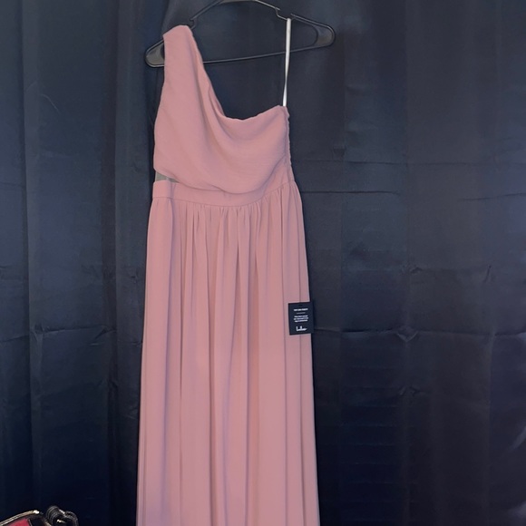 Lulus Dresses & Skirts - Lulus Light Pink one shoulder floor length dress